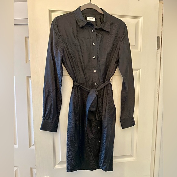 UNTUCKit Dresses & Skirts - UNTUCKit Anna Black Leopard Long Sleeve Dress Size 6 NWOT